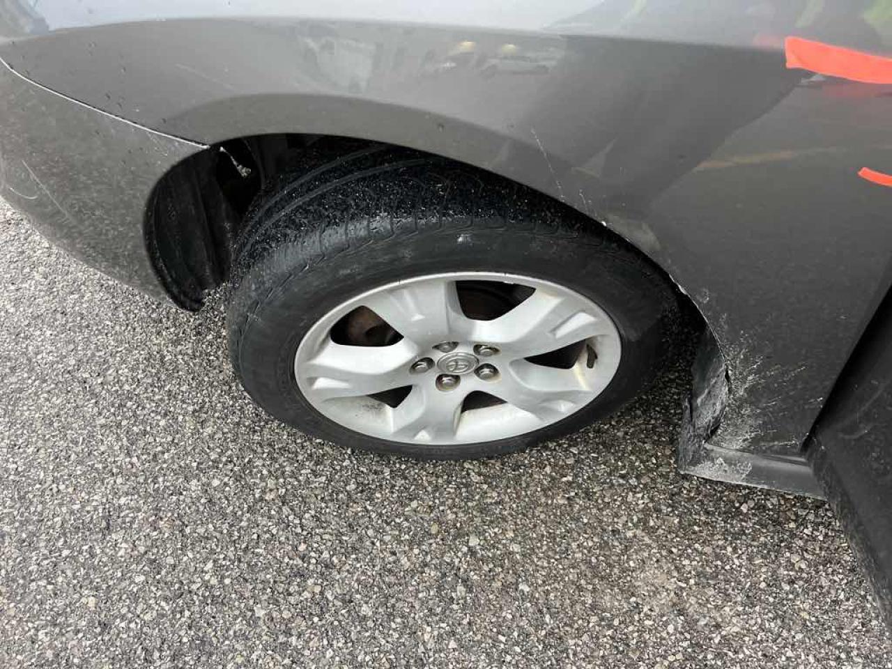 2005 Toyota Corolla Matrix XR Photo