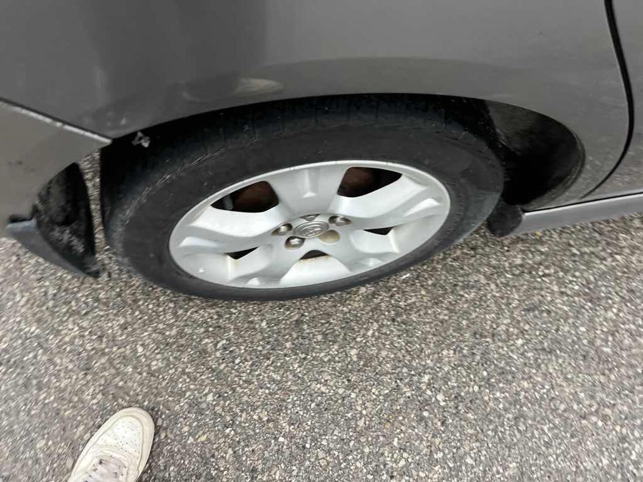 2005 Toyota Corolla Matrix XR Photo