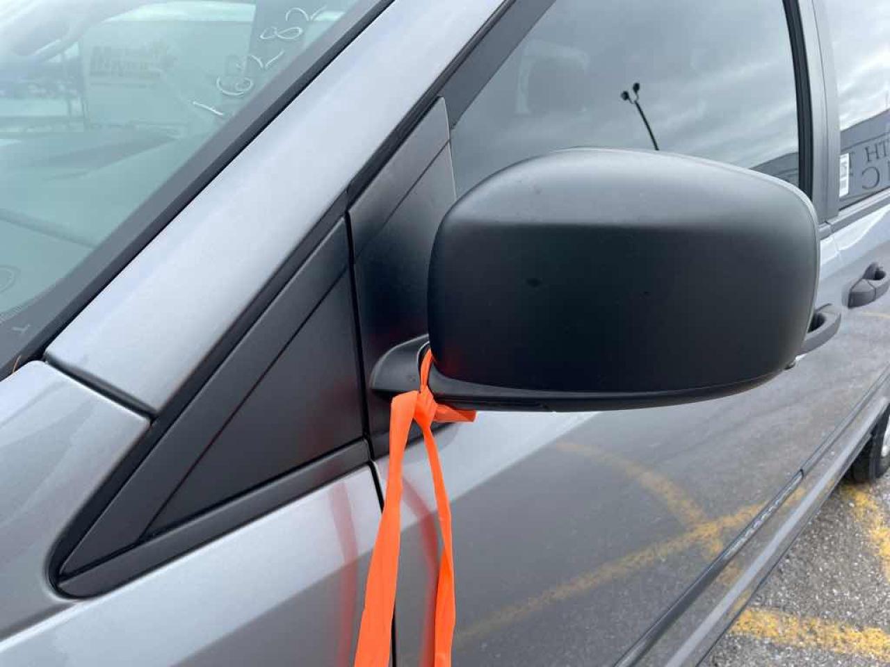 2014 Dodge Grand Caravan SE - Photo #16