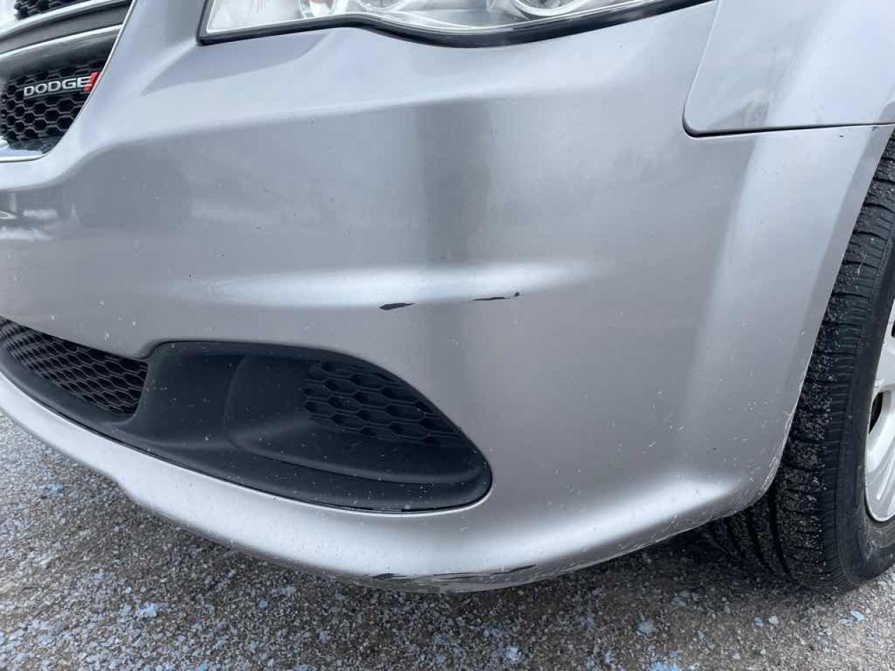 2014 Dodge Grand Caravan SE Photo