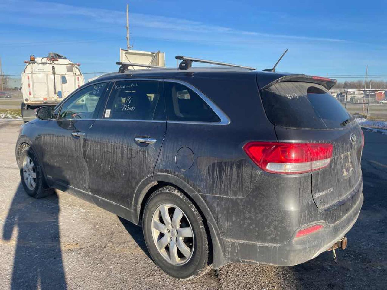 2016 Kia Sorento EX - Photo #6