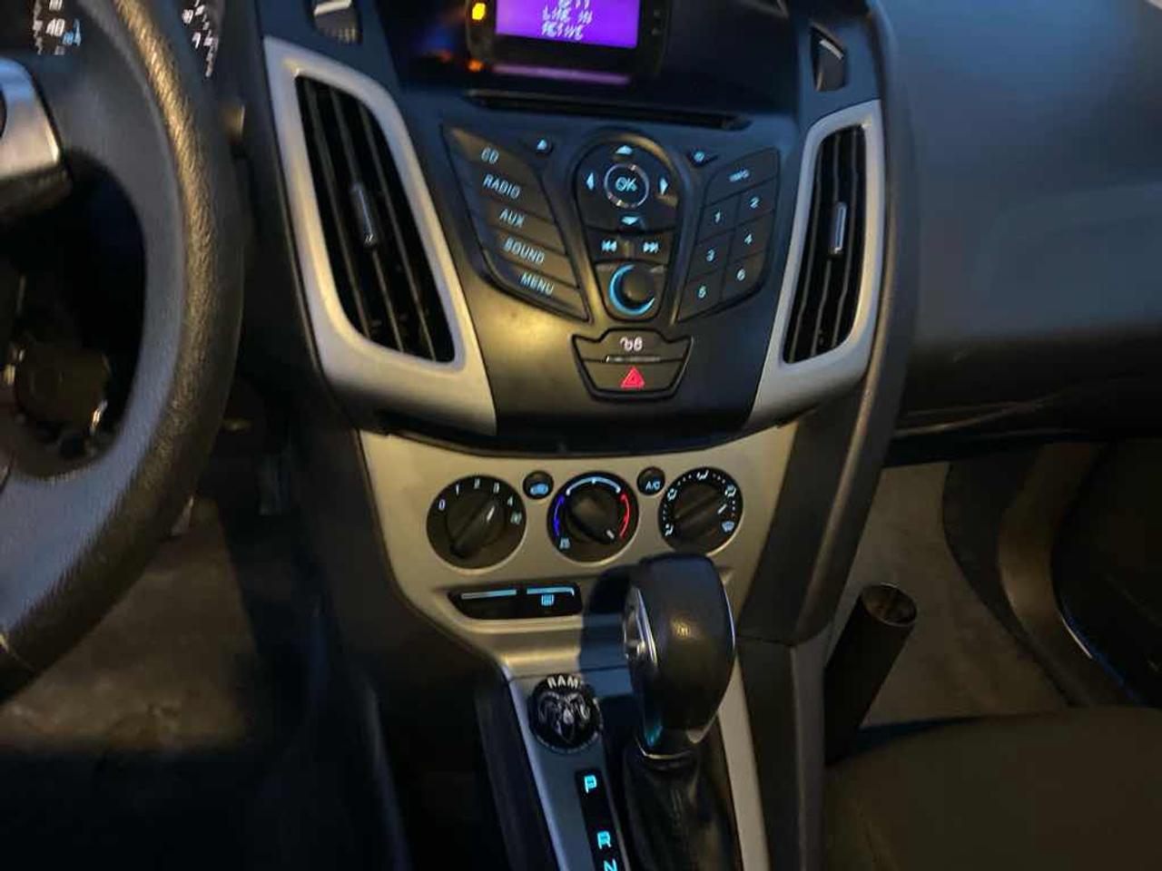 2012 Ford Focus SE Photo