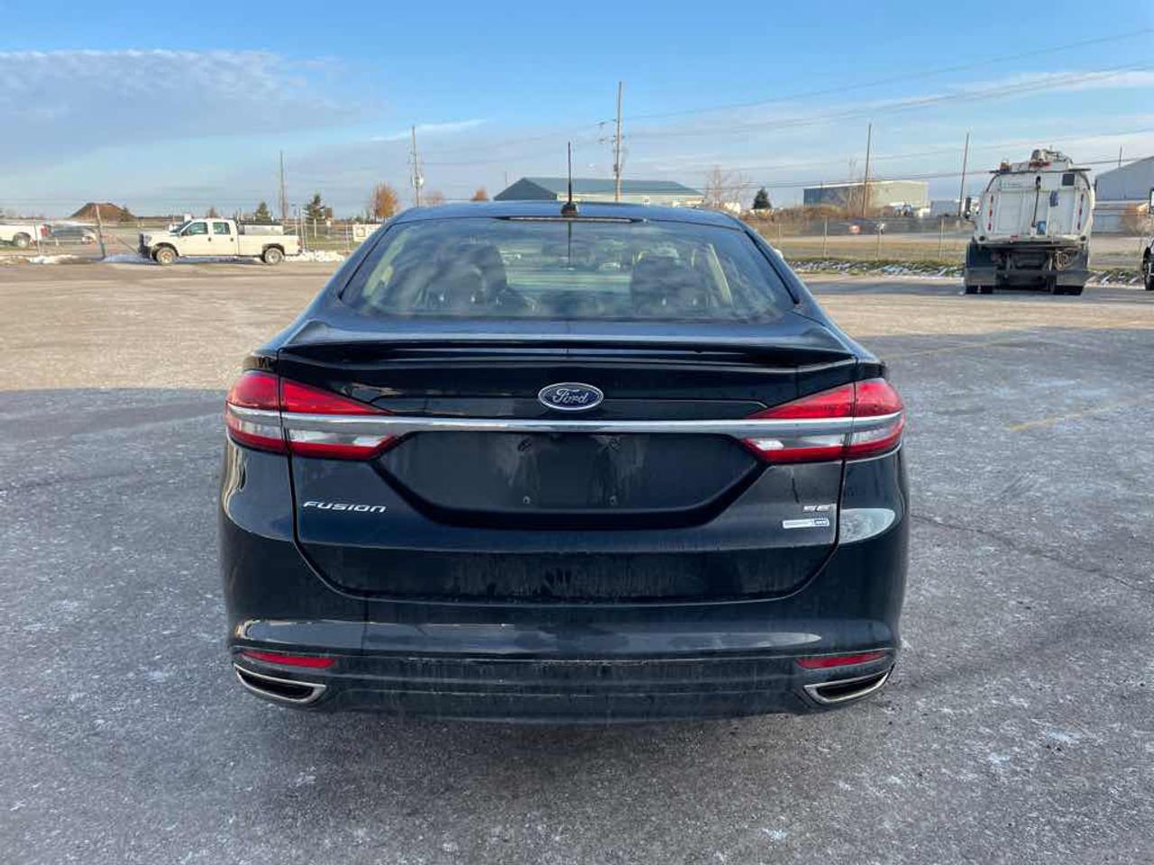 2018 Ford Fusion SE Photo