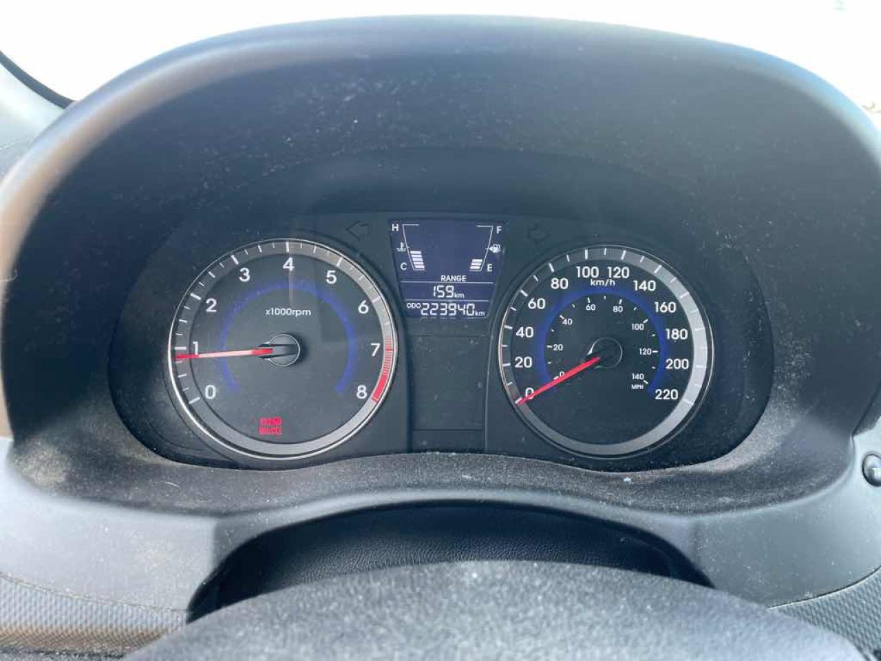 2014 Hyundai Accent  - Photo #9