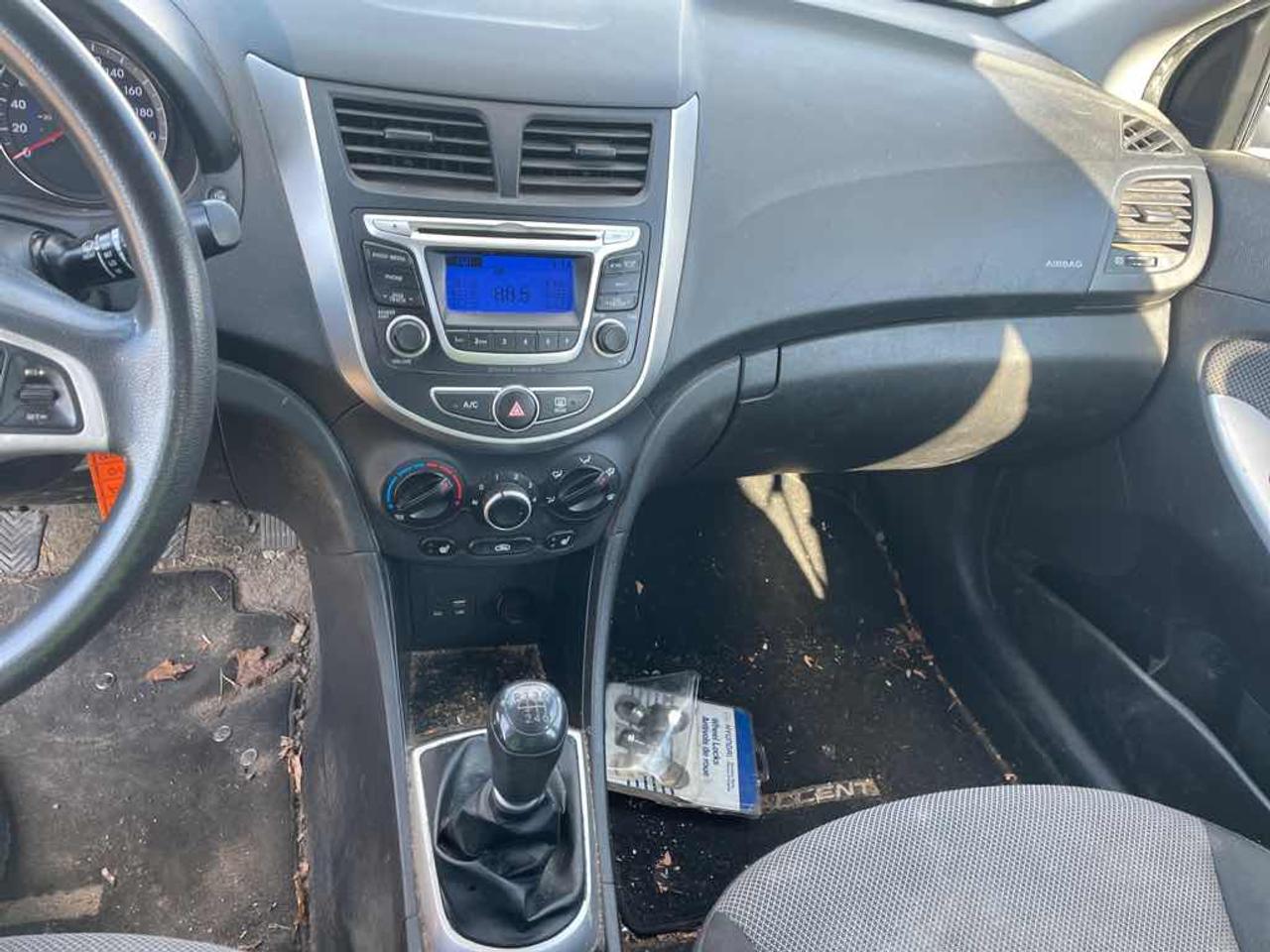2014 Hyundai Accent  Photo