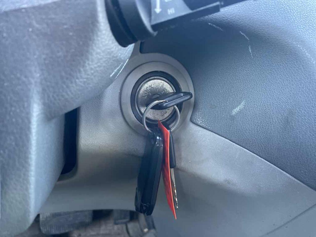 2009 Nissan Quest S - Photo #11