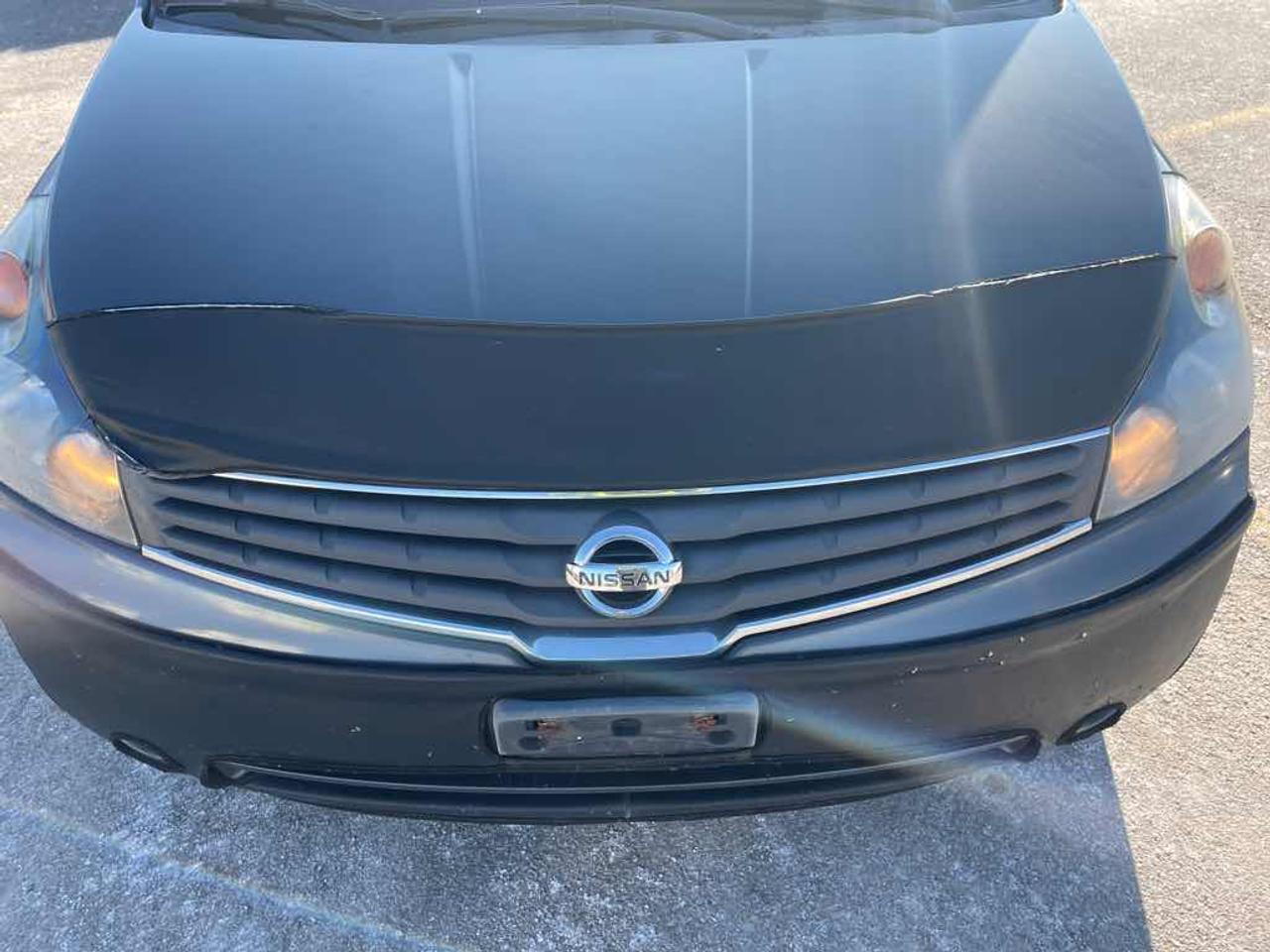 2009 Nissan Quest S Photo