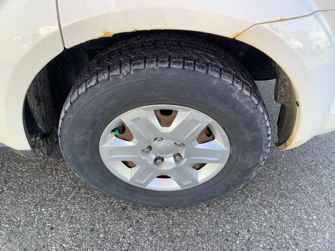 2011 Dodge Journey Express - Photo #15