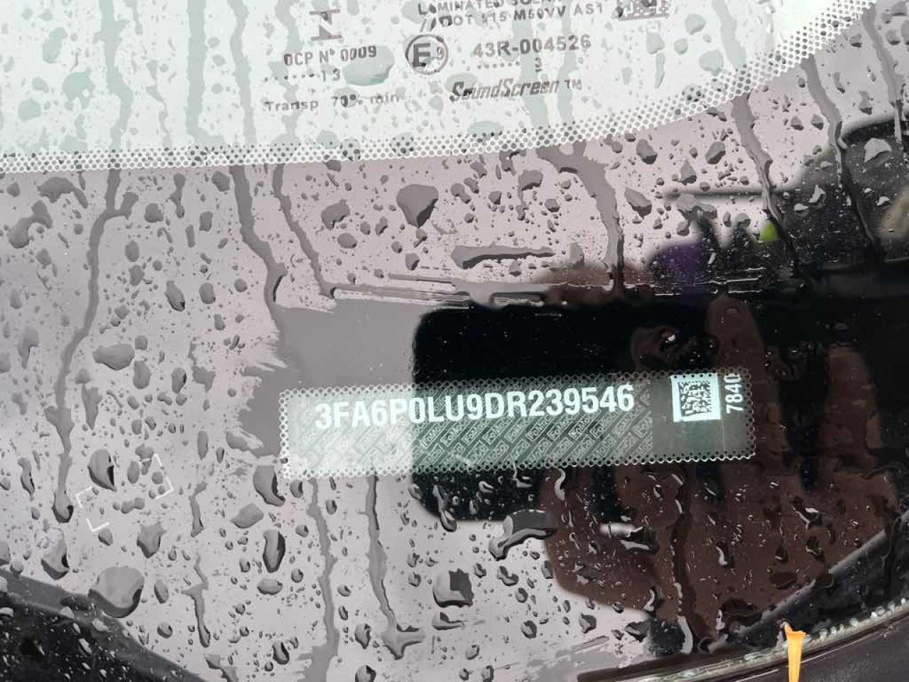 2013 Ford Fusion SE Hybrid - Photo #13