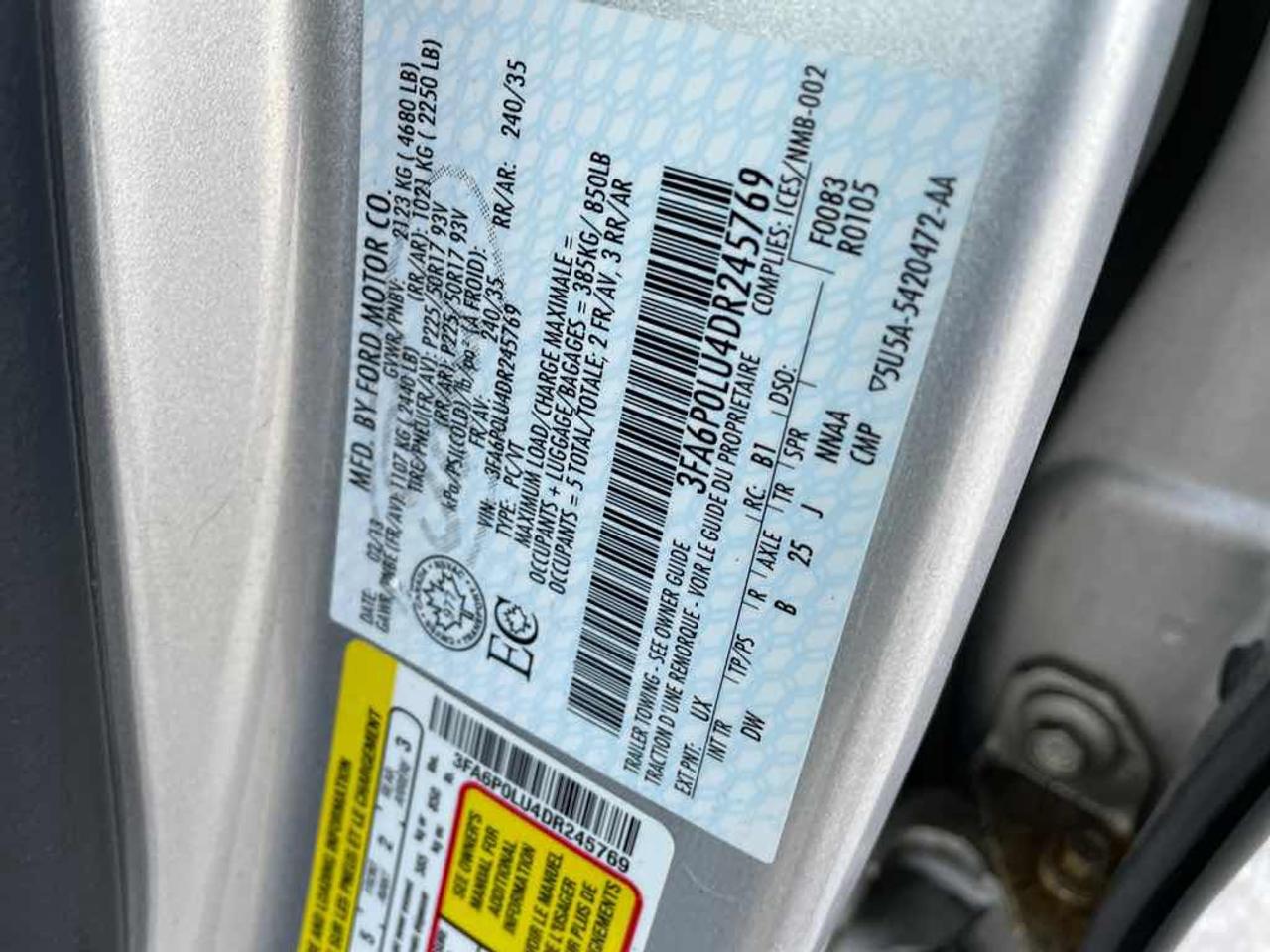 2013 Ford Fusion SE Hybrid Photo