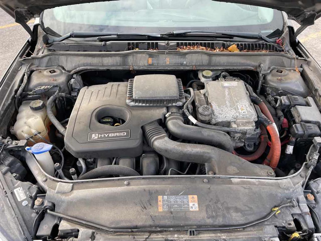 2013 Ford Fusion SE Hybrid Photo
