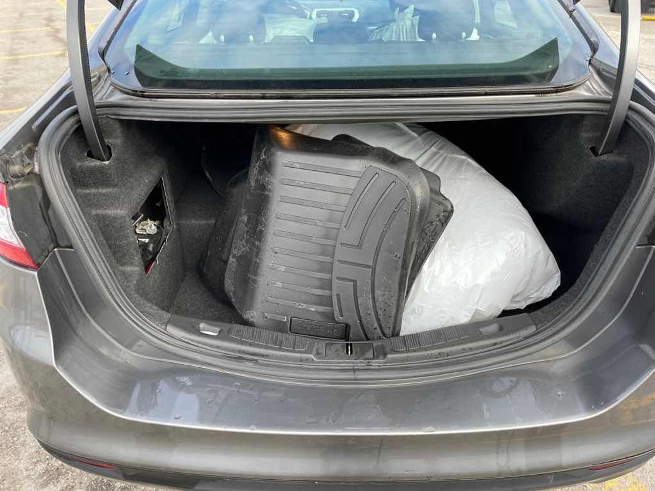 2013 Ford Fusion SE Hybrid Photo