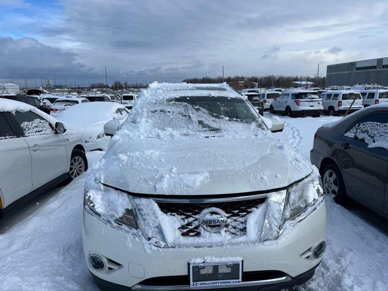 2016 Nissan Pathfinder  Photo5