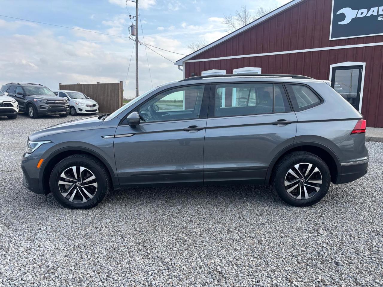 2023 Volkswagen Tiguan Trendline ~FACTORY WARRANTY!~ Photo
