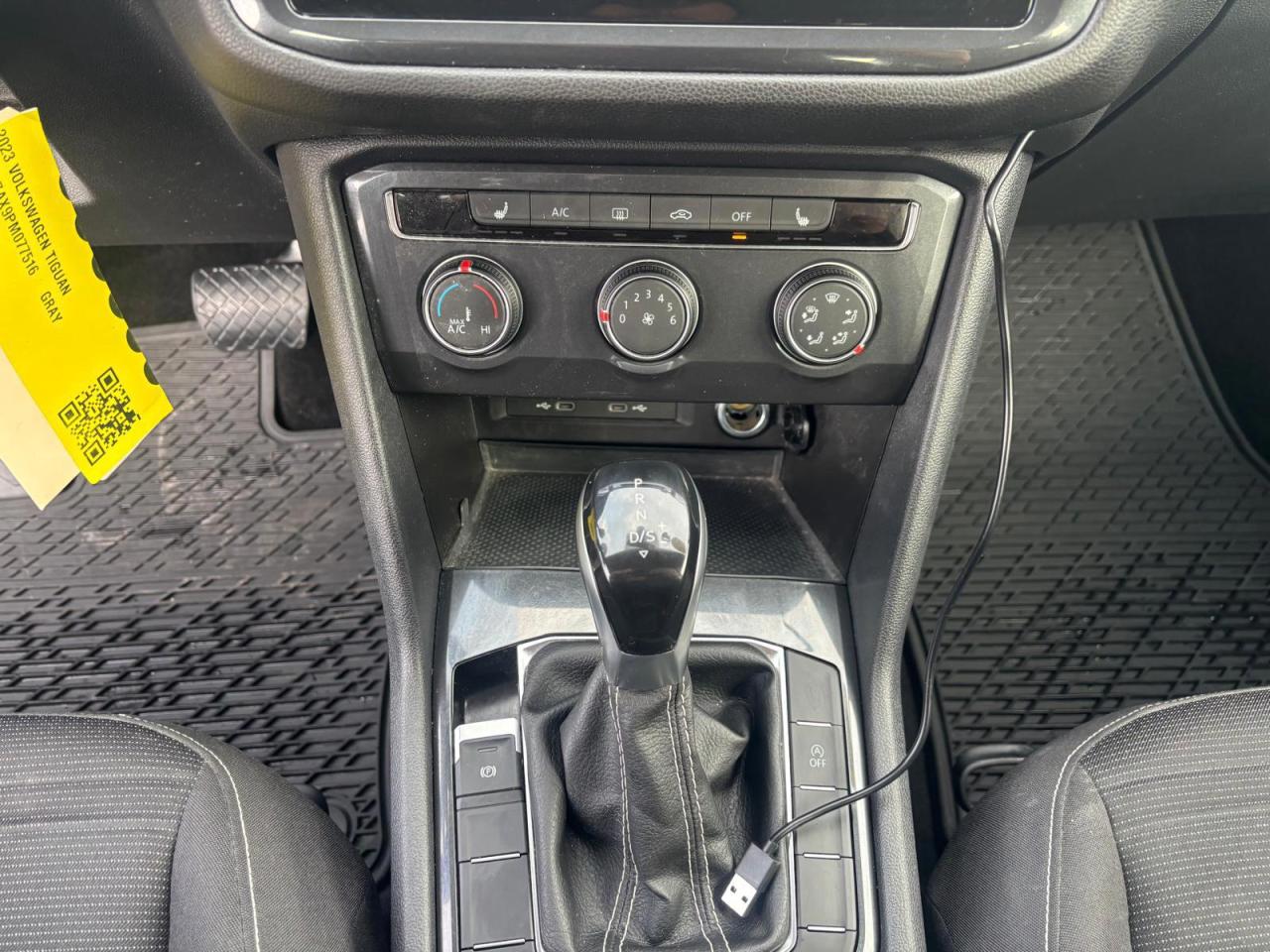 2023 Volkswagen Tiguan Trendline ~FACTORY WARRANTY!~ Photo