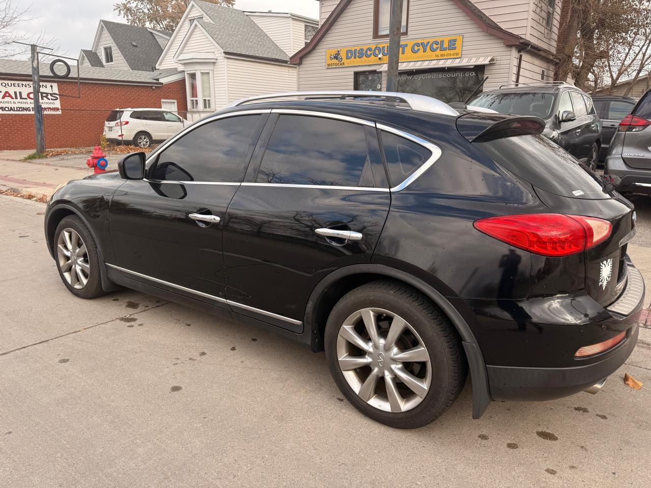 2010 Infiniti EX35 AWD 4dr Journey - Photo #14