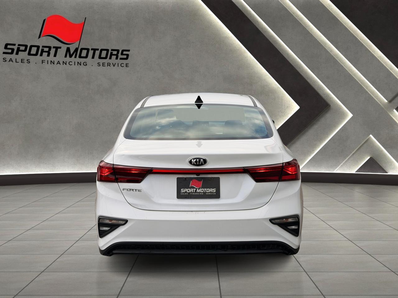 2021 Kia Forte LX+New Tires+Brakes+ApplePlay+CLEAN CARFAX Photo6