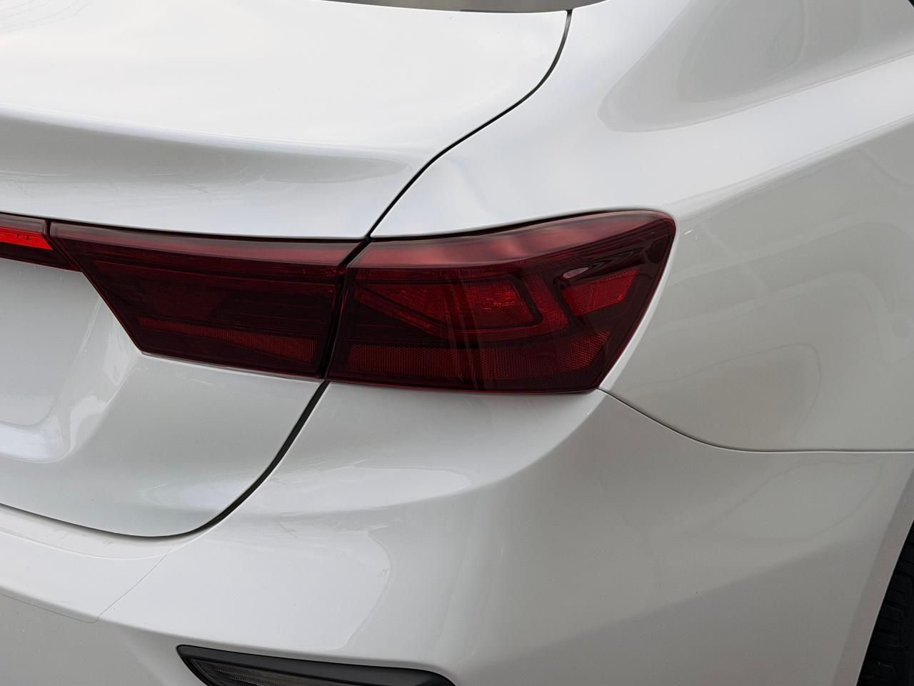 2021 Kia Forte LX+New Tires+Brakes+ApplePlay+CLEAN CARFAX Photo111