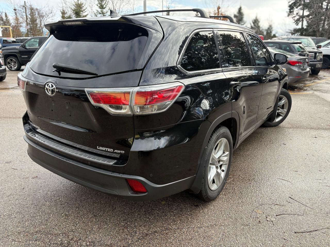 2015 Toyota Highlander LIMITED,7 PASSENGERS,PANO ROOF,SAFETY+WARRANTY INC Photo