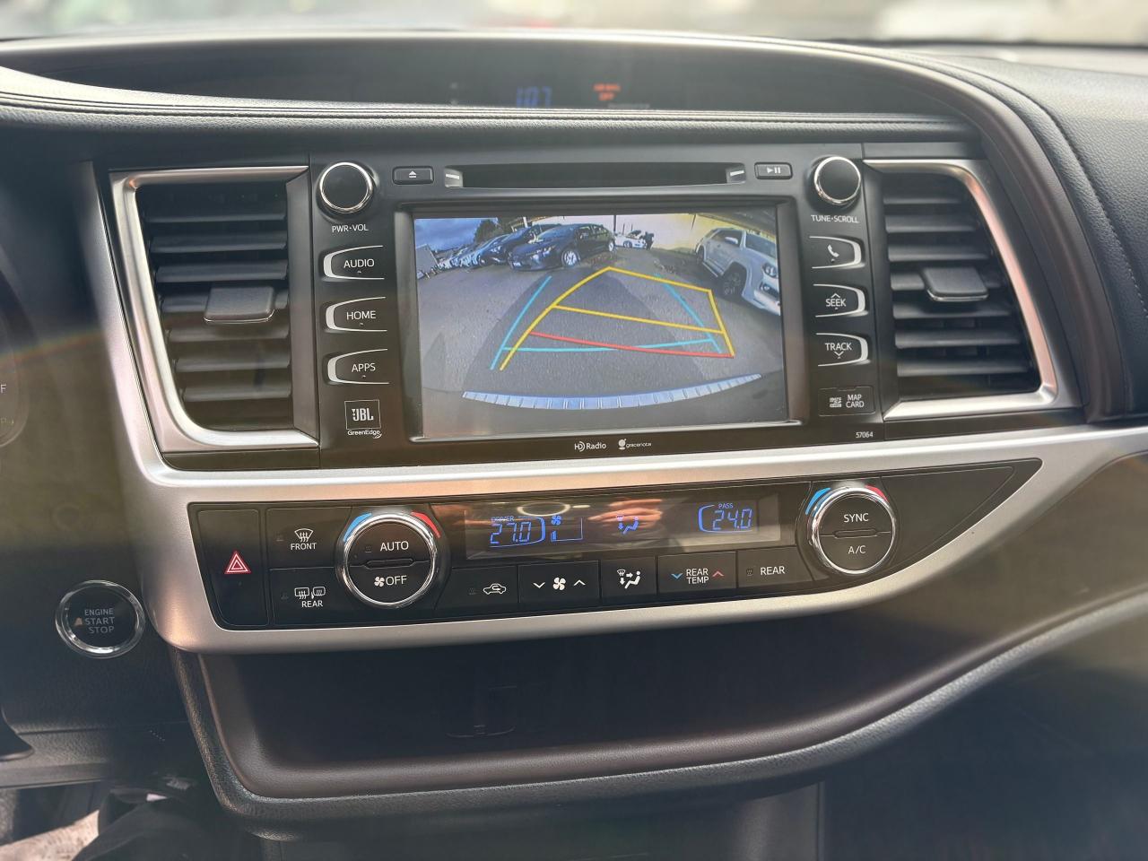 2015 Toyota Highlander LIMITED,7 PASSENGERS,PANO ROOF,SAFETY+WARRANTY INC Photo