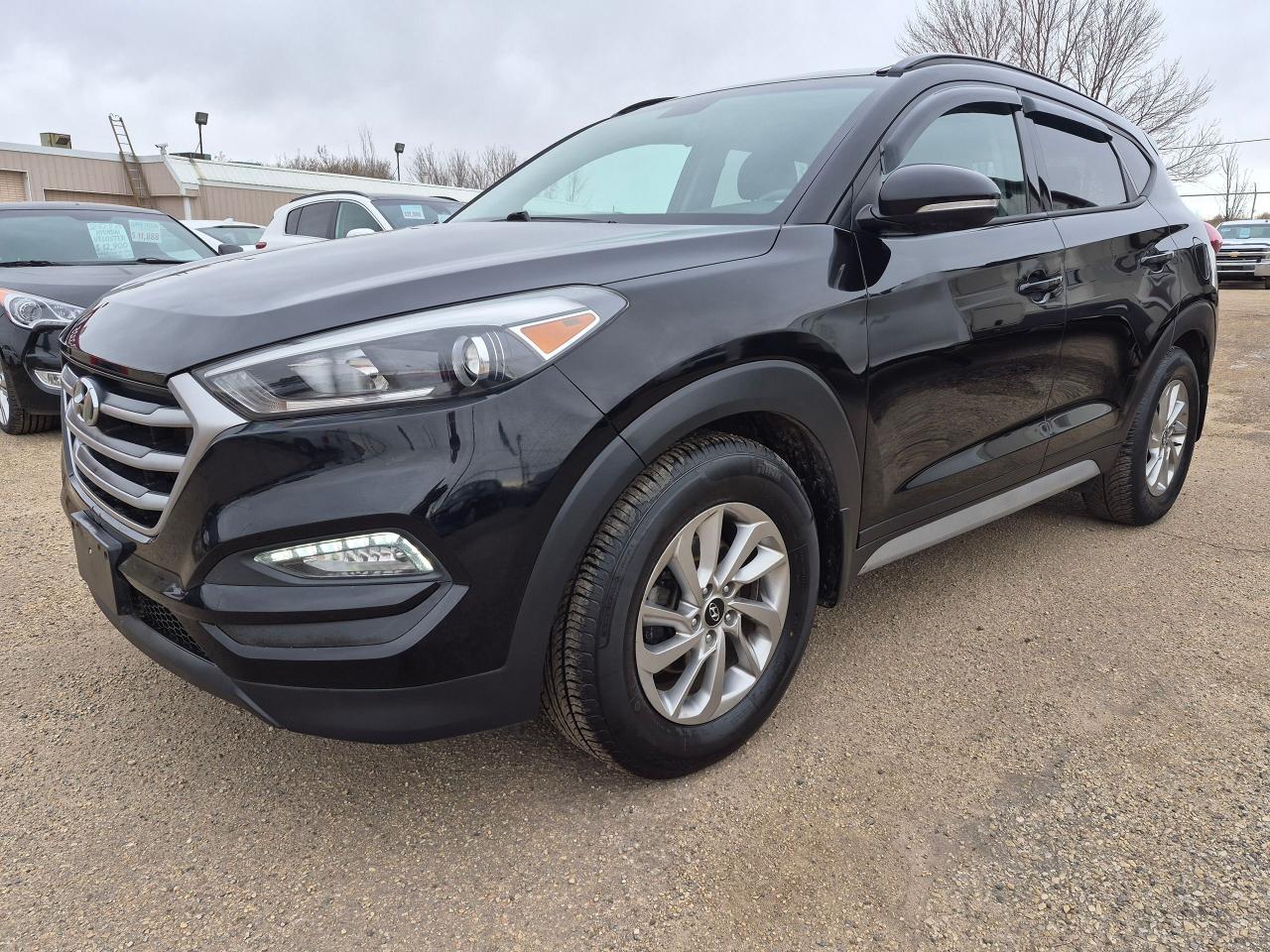 Used 2018 Hyundai Tucson 2.0L SE AWD, Leather, Pano Roof, BU Cam, Htd Steer for sale in Edmonton, AB