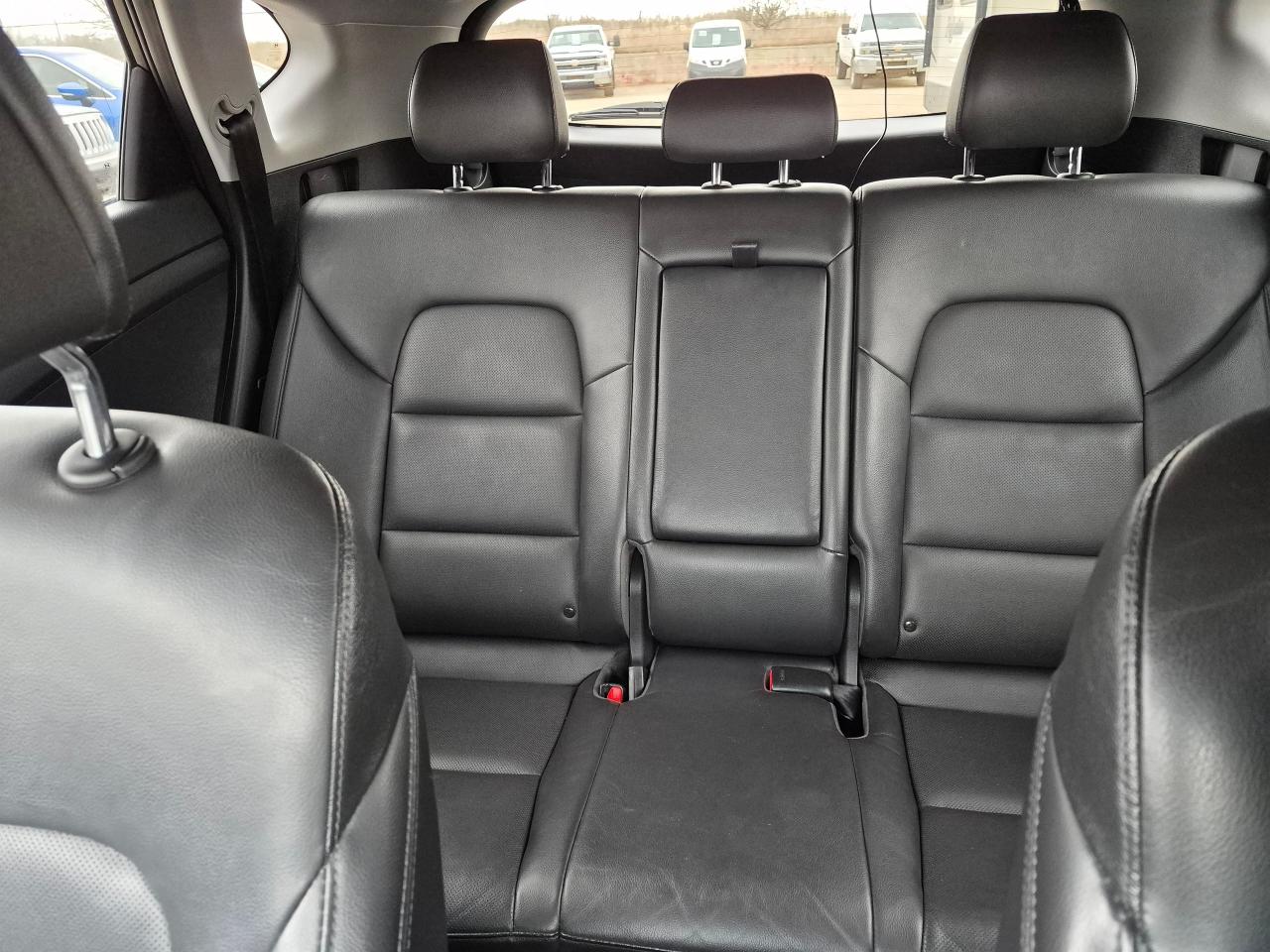 2018 Hyundai Tucson 2.0L SE AWD, Leather, Pano Roof, BU Cam, Htd Steer - Photo #15