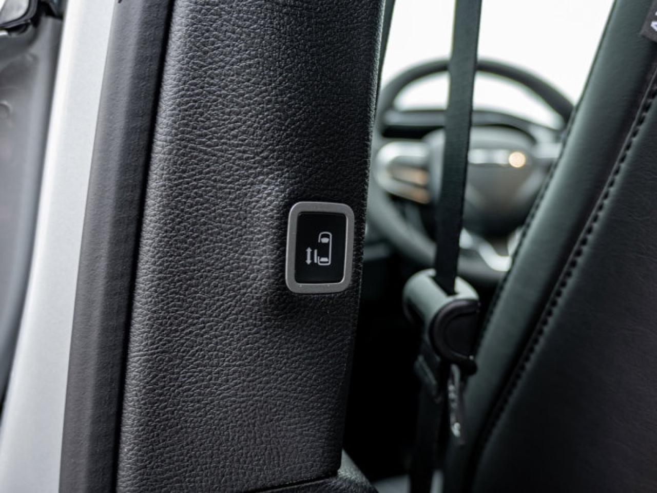 2026 Dodge Grand Caravan SXT Photo