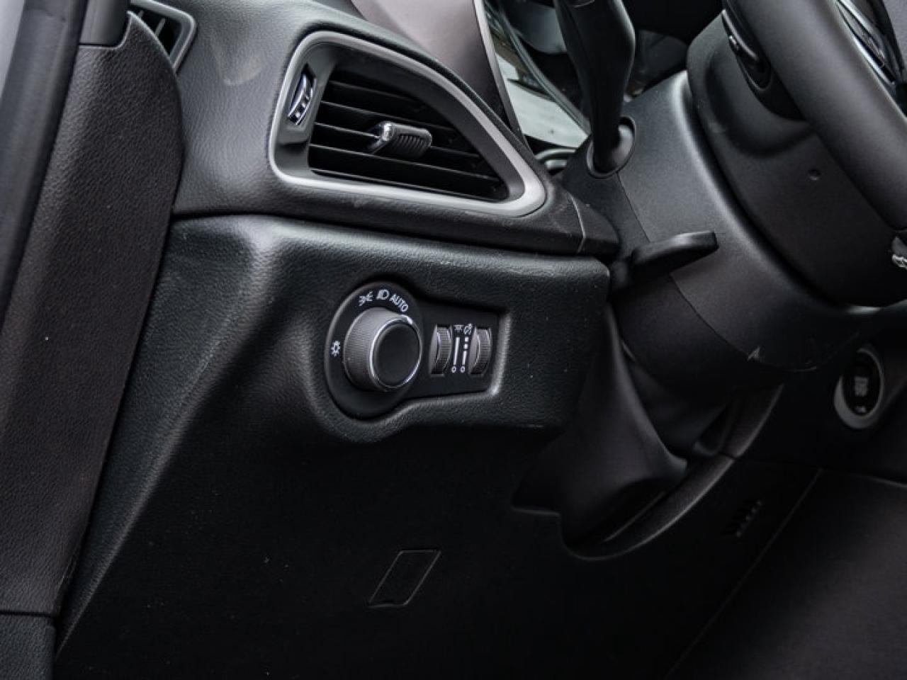 2026 Dodge Grand Caravan SXT Photo