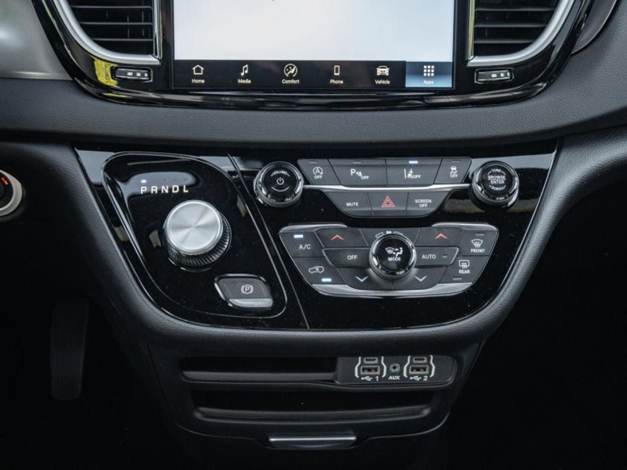 2026 Dodge Grand Caravan SXT Photo