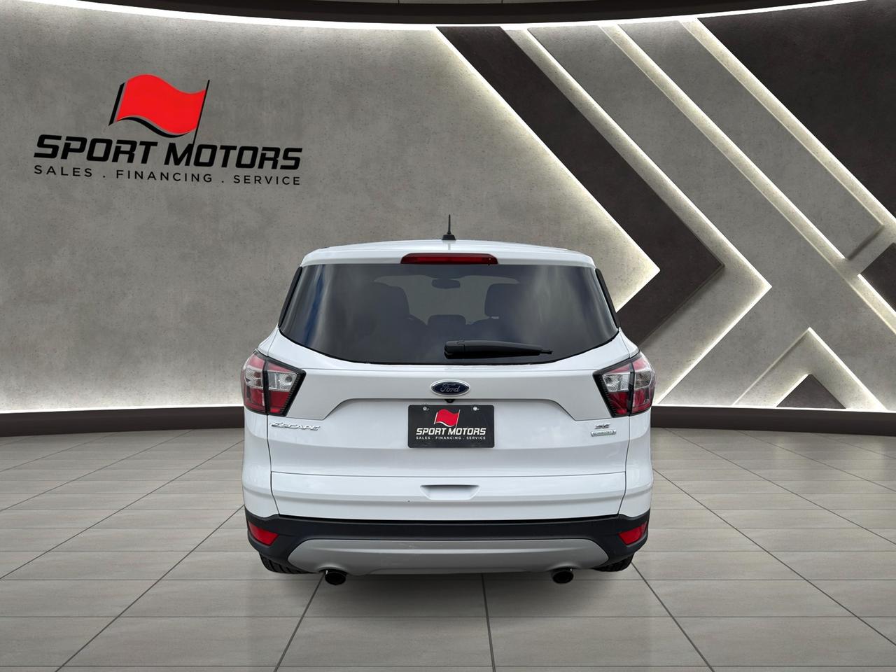 2017 Ford Escape SE+Camera+Bluetooth+New Brakes+A/C Photo