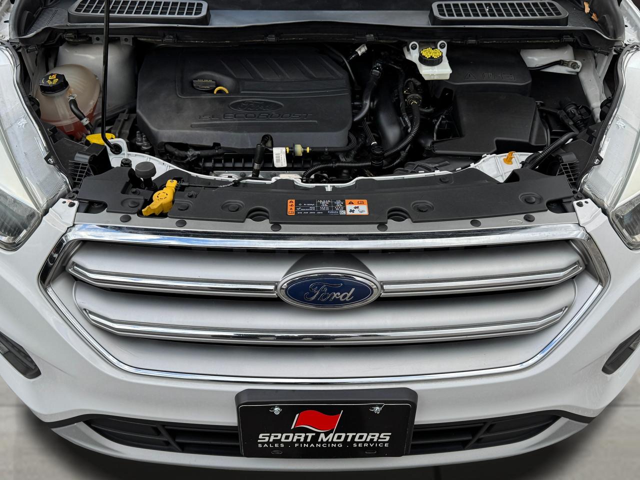 2017 Ford Escape SE+Camera+Bluetooth+New Brakes+A/C Photo8