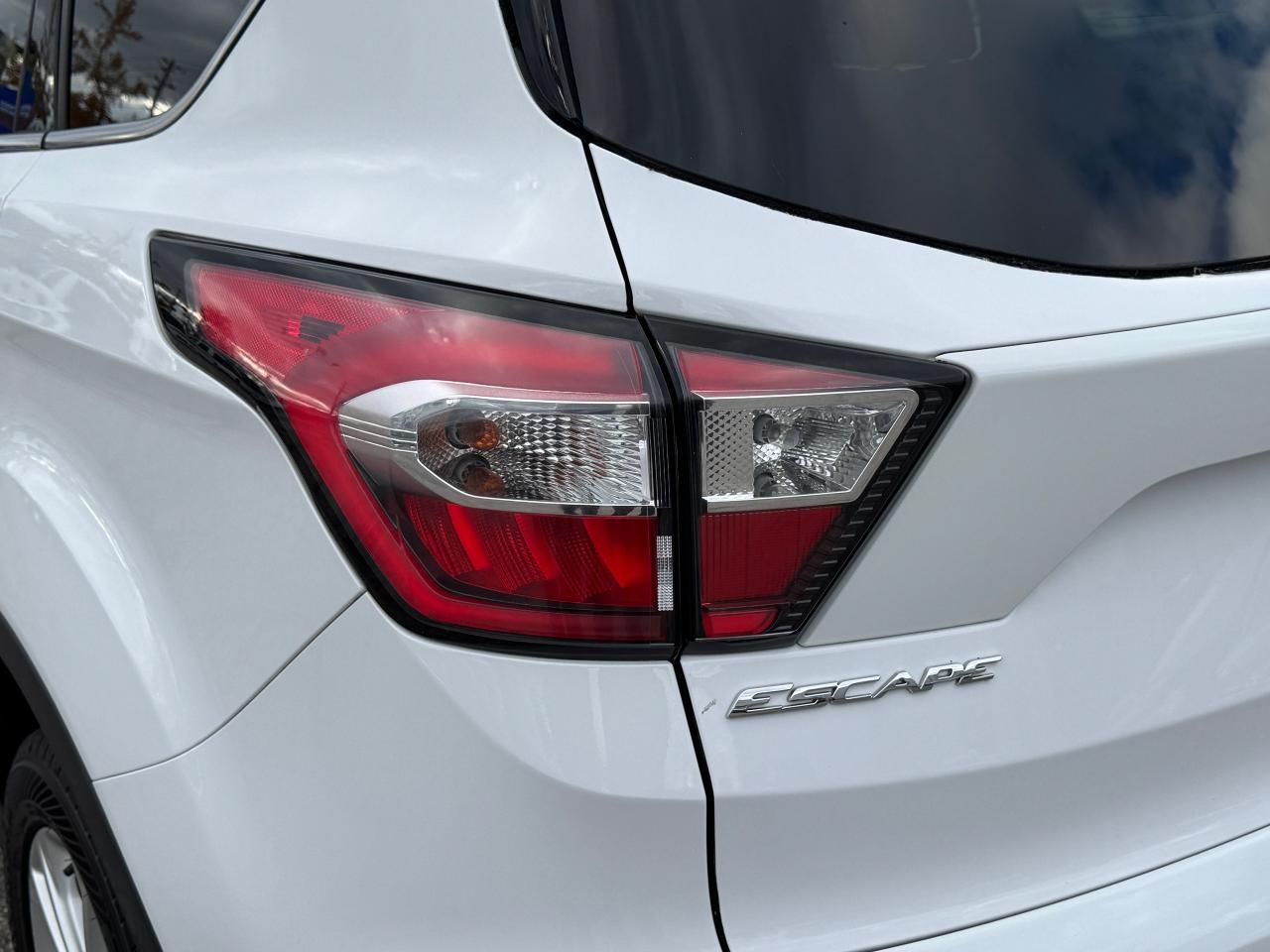 2017 Ford Escape SE+Camera+Bluetooth+New Brakes+A/C Photo51