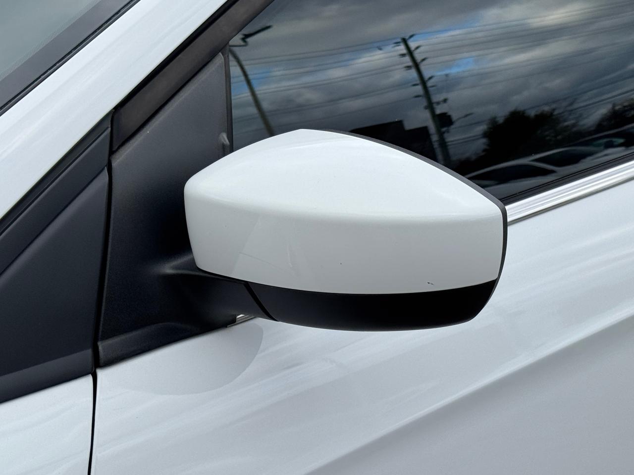 2017 Ford Escape SE+Camera+Bluetooth+New Brakes+A/C Photo49