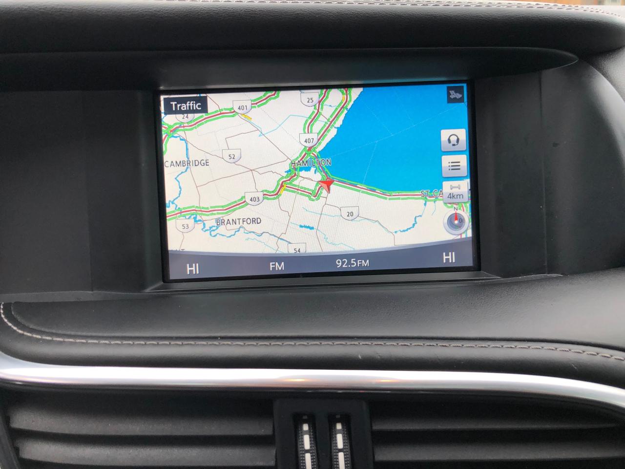 2017 Infiniti QX30 QX30 / LTHR / B.CAM / NAV / MOONROOF / H.SEATS Photo