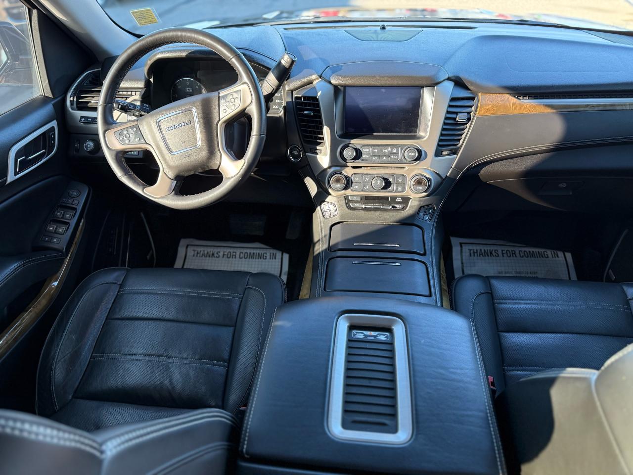 2017 GMC Yukon Denali - Photo #13