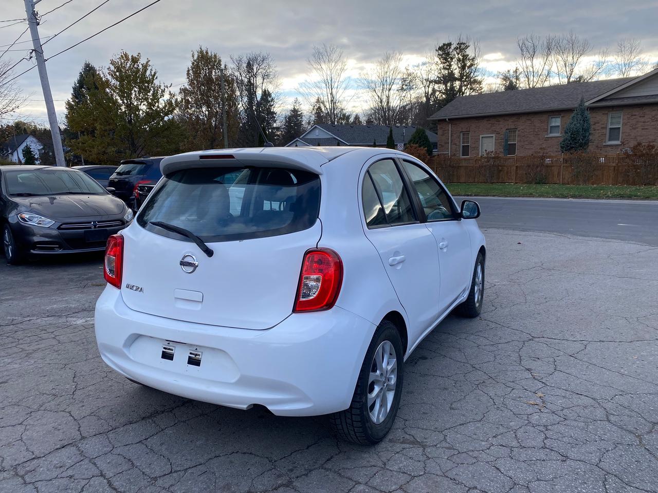 2018 Nissan Micra S Photo3