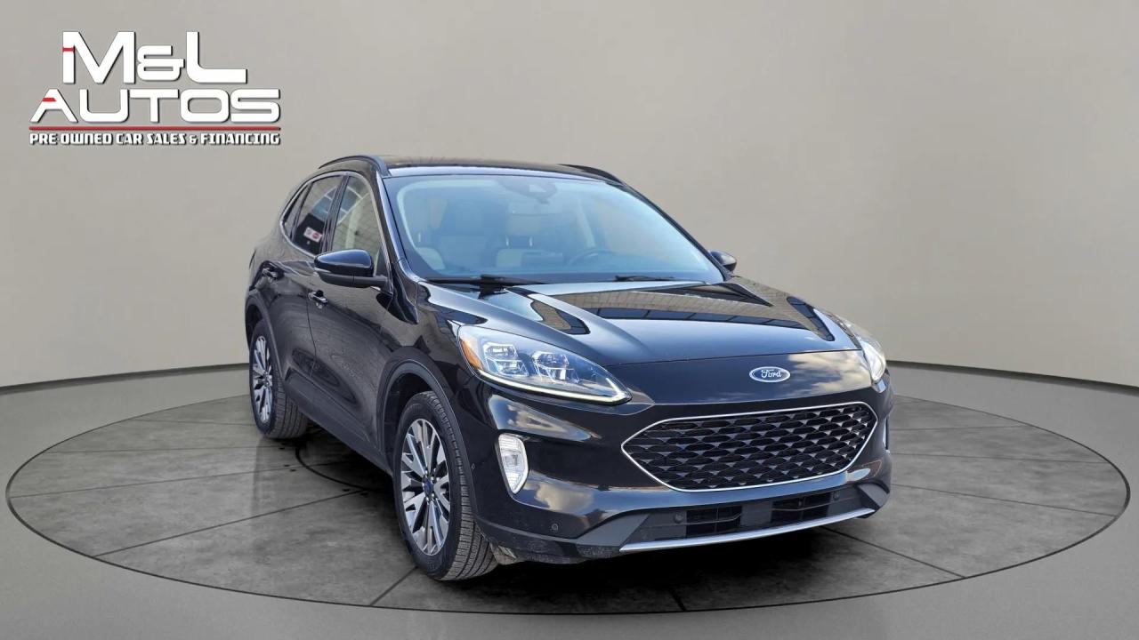 2020 Ford Escape TITANIUM HYBRID AWD Photo2