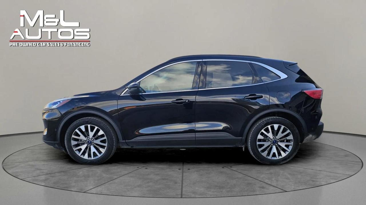 2020 Ford Escape TITANIUM HYBRID AWD - Photo #8