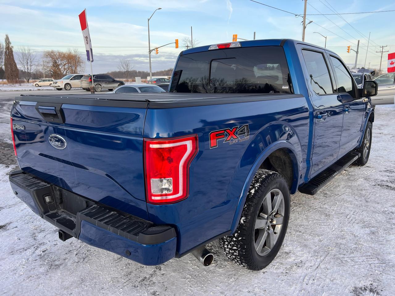 2017 Ford F-150 4WD SuperCrew 145" SPORT 5.0L V8 Photo