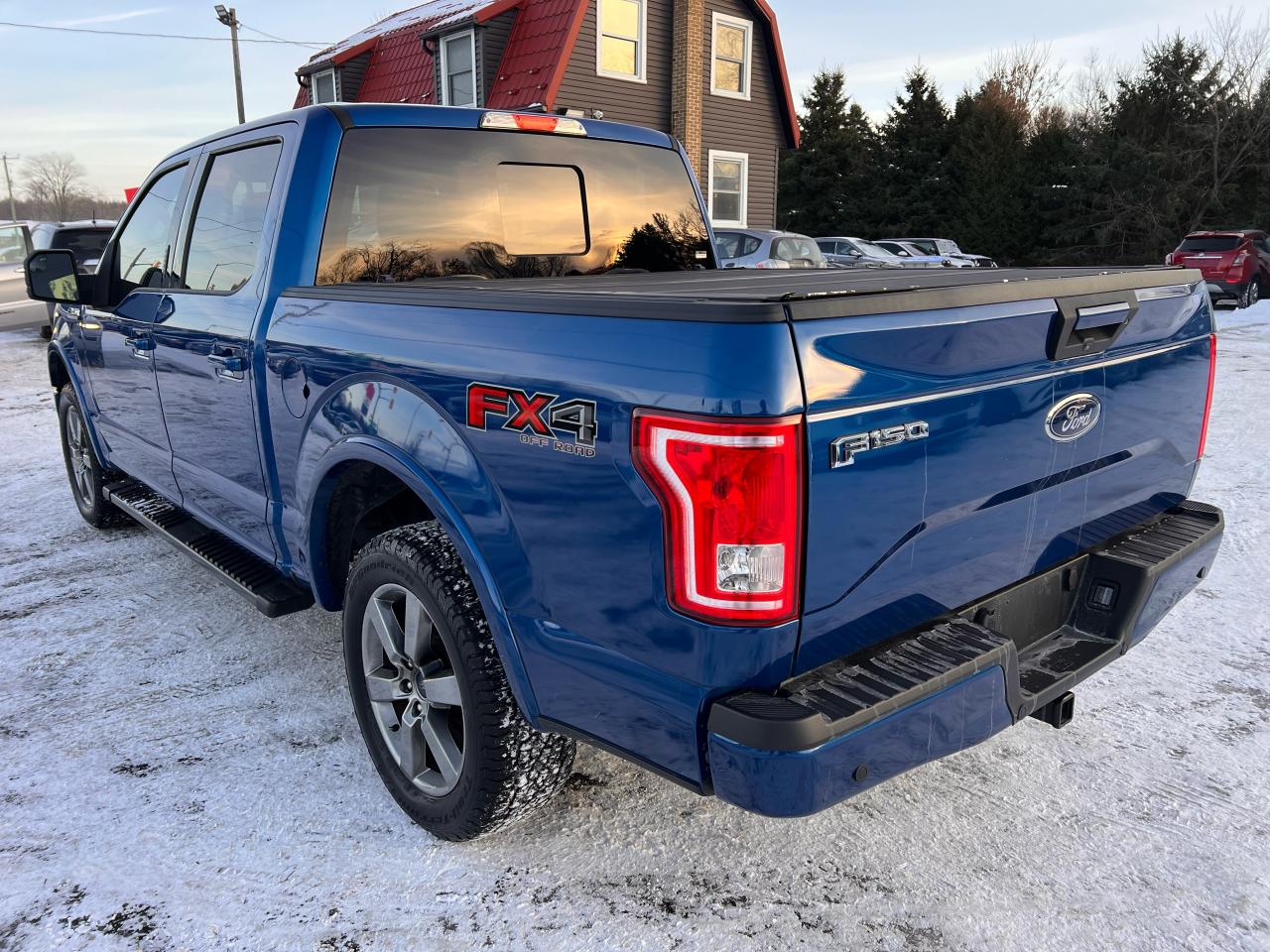 2017 Ford F-150 4WD SuperCrew 145" SPORT 5.0L V8 Photo