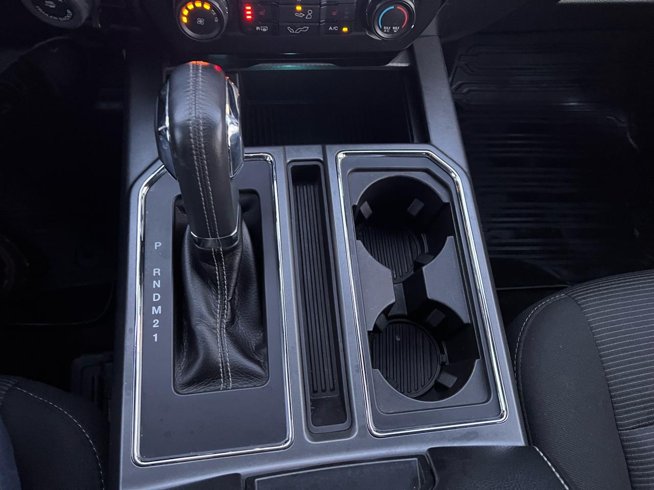 2017 Ford F-150 4WD SuperCrew 145" SPORT 5.0L V8 Photo