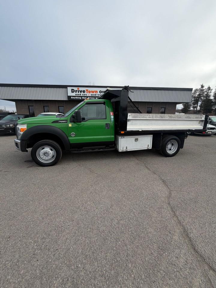 2013 Ford F-550 XL - Photo #6