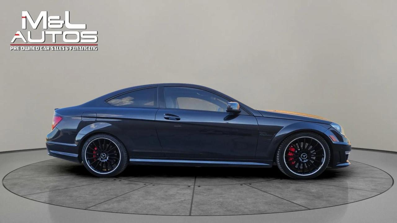 2012 Mercedes-Benz C-Class 2dr Cpe C 63 AMG RWD - Photo #4