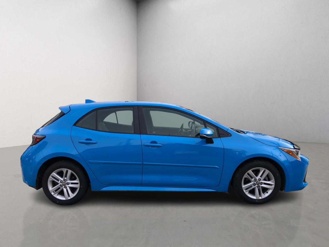 2020 Toyota Corolla CVT / B.CAM / H.SEATS / SPOILER / KEYLESS GO Photo6