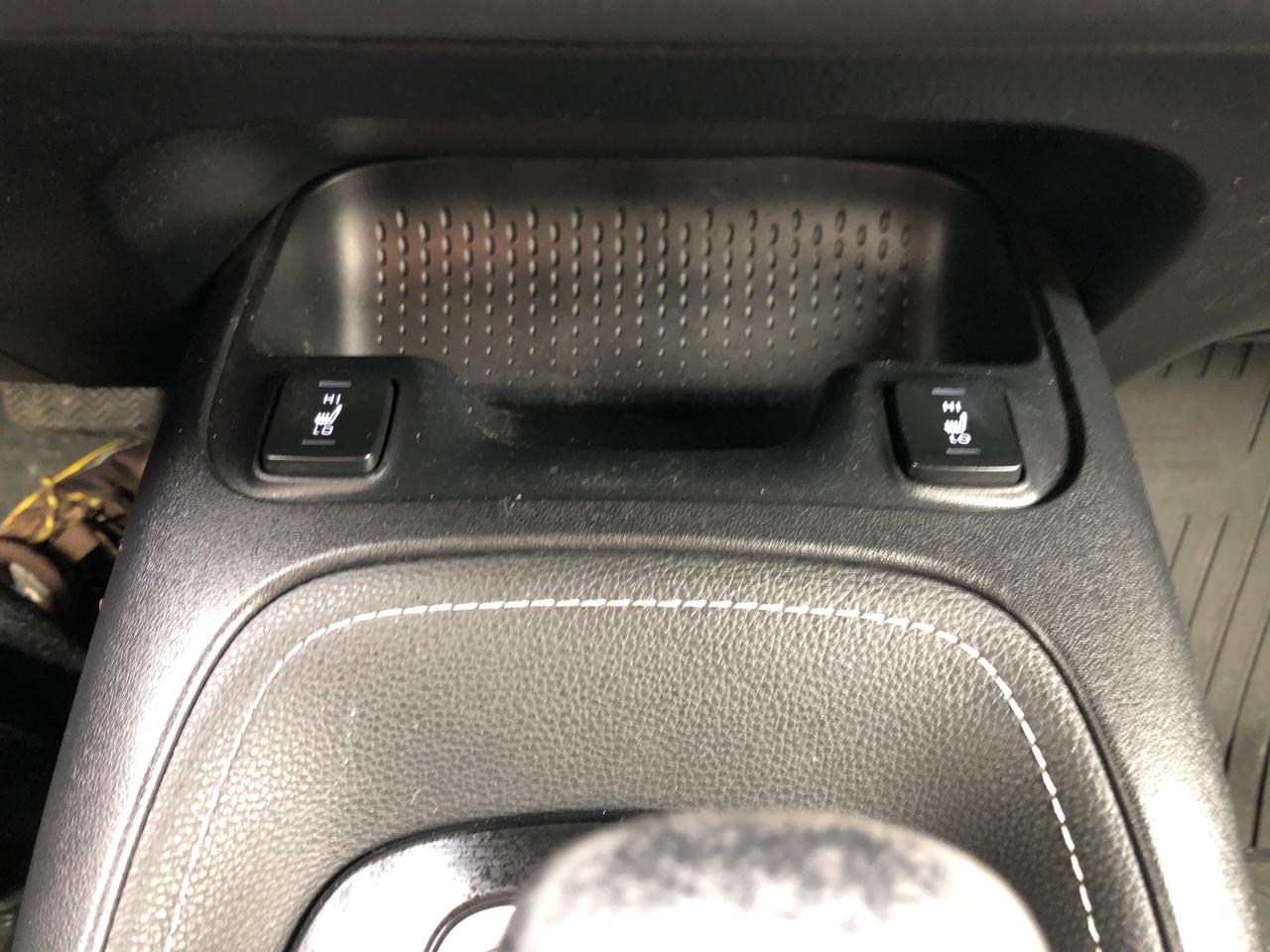 2020 Toyota Corolla CVT / B.CAM / H.SEATS / SPOILER / KEYLESS GO Photo14