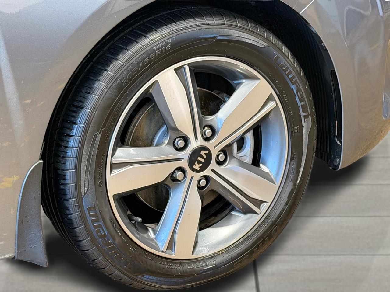 2018 Kia Forte LX+ApplePlay+Camera+Heated Seats+CLEAN CARFAX Photo49