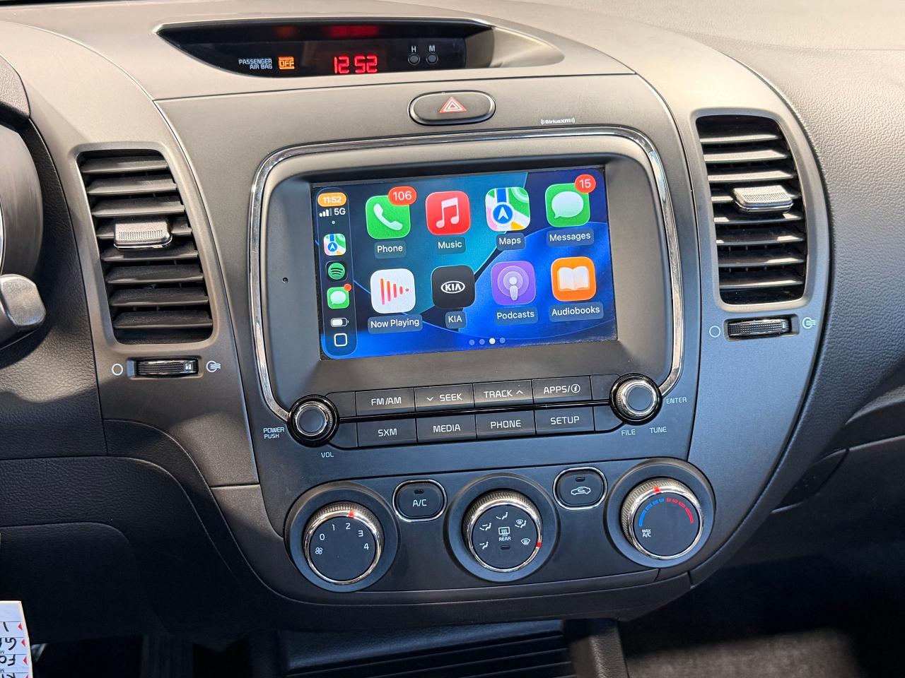 2018 Kia Forte LX+ApplePlay+Camera+Heated Seats+CLEAN CARFAX Photo69