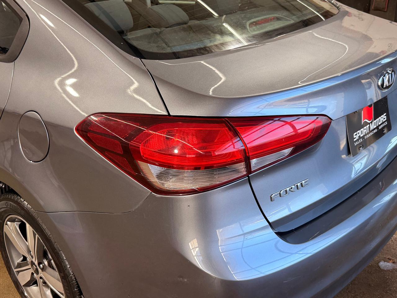 2018 Kia Forte LX+ApplePlay+Camera+Heated Seats+CLEAN CARFAX Photo