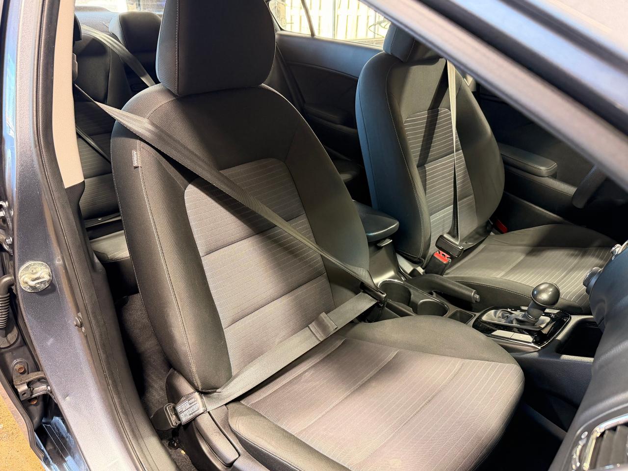 2018 Kia Forte LX+ApplePlay+Camera+Heated Seats+CLEAN CARFAX Photo23