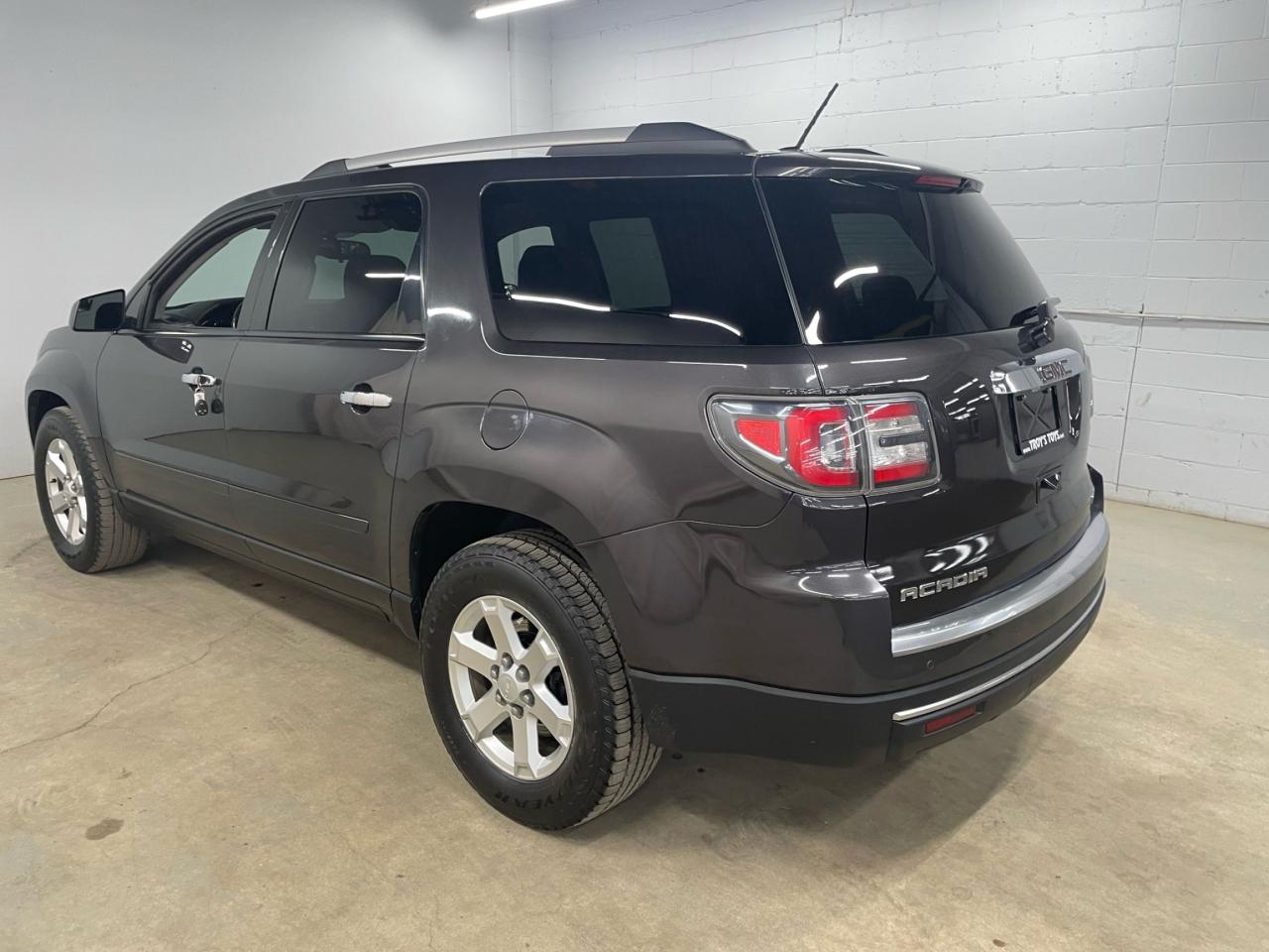 2014 GMC Acadia AWD 4dr SLE1